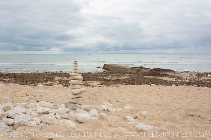 plage ile de ré cairn