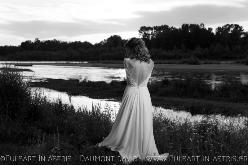 Photo mariage dans cabine téléphonique anglaise