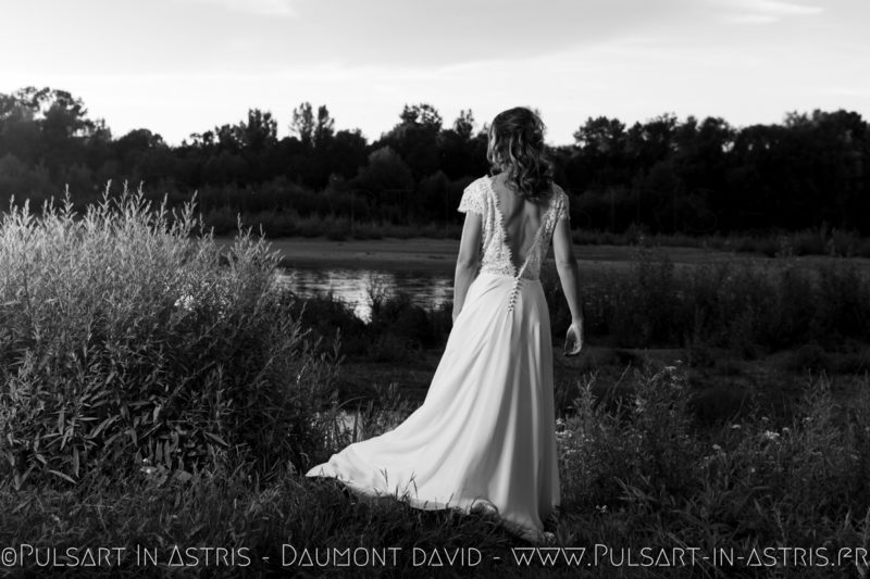 Photo mariage dans cabine téléphonique anglaise